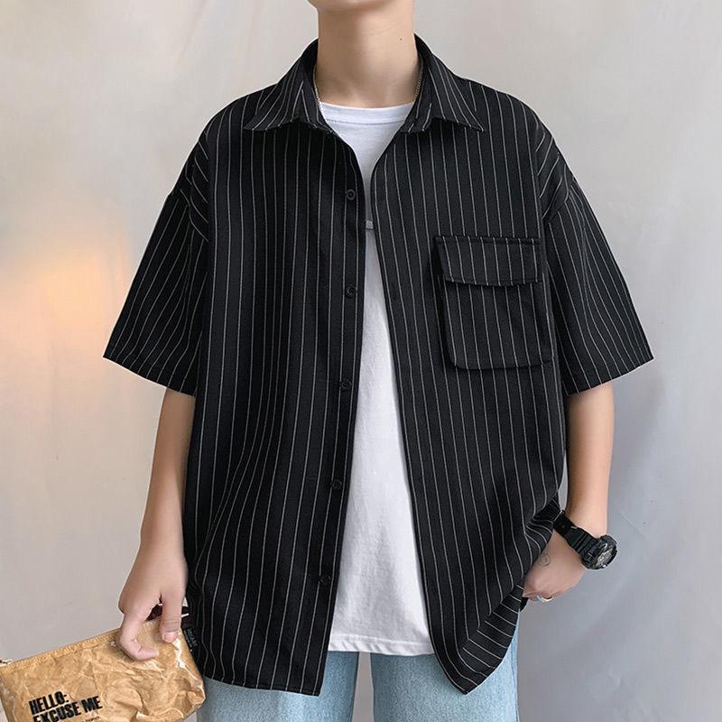 Mokokomo Kemeja Pria Oversize Salur Lengan pendek fashion pria terbaru