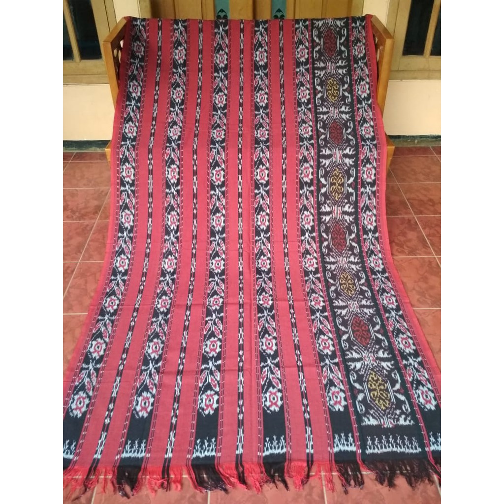 Kain tenun troso blangket merah maroon