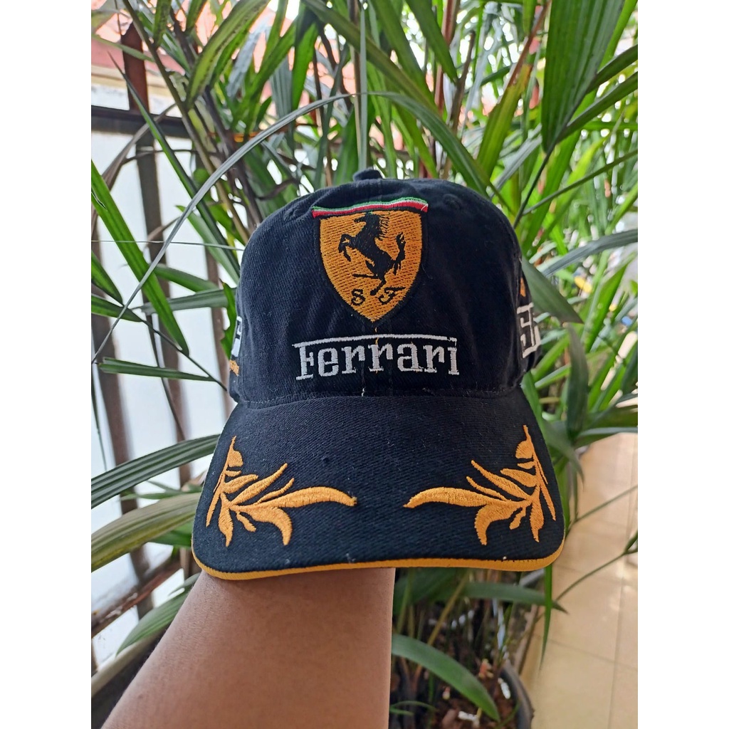 TOPI RACING FERRARI TOPI BASEBALL RACING KLUP REAL PICT BISA (COD)