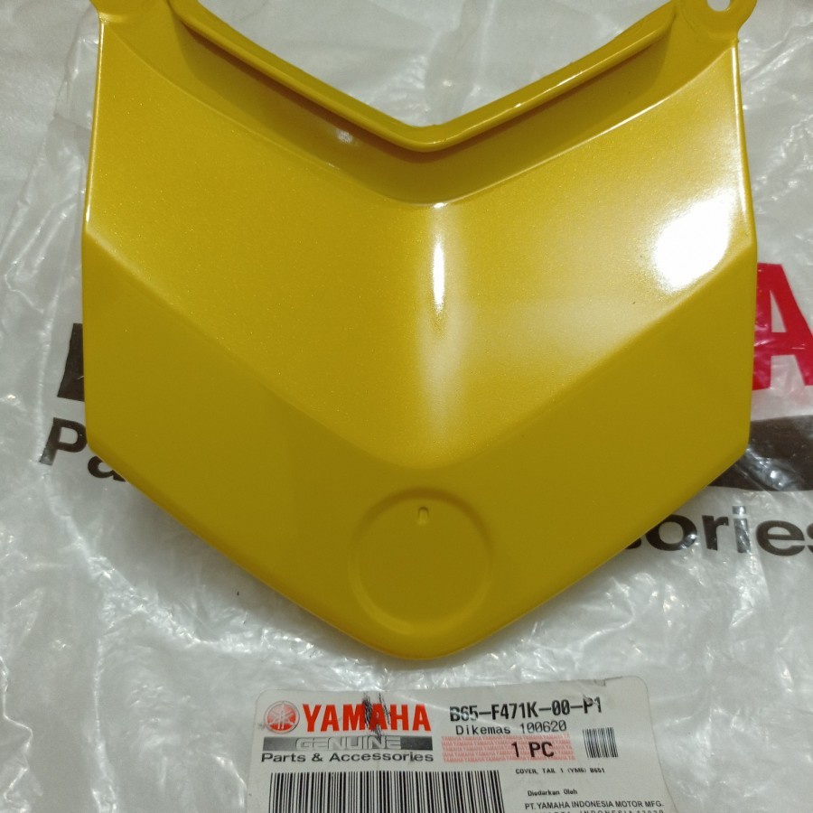 Sambungan Body Cover Tail Stop Kuning Yamaha AEROX 155 B65-F471K-00-P1