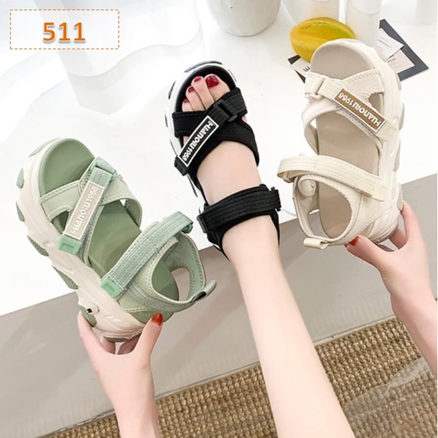 Sandal Gunung Tali Wanita Paris Fahion Kasual Korea Sol Tebal 5 Cm Hitam Hijau Krem (511)