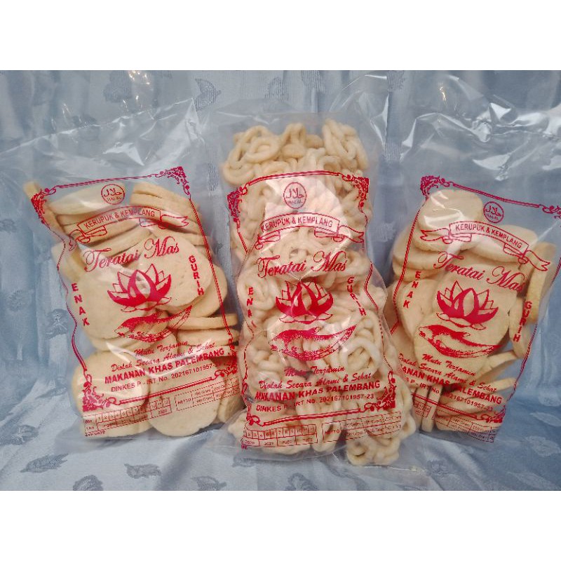 

Kerupuk/Kemplang Super Palembang