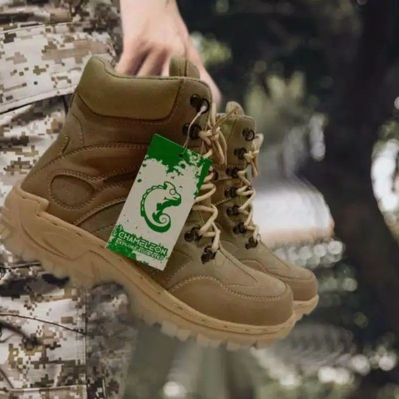 SEPATU GUNUNG BOOTS ADVENTURE 7INCI