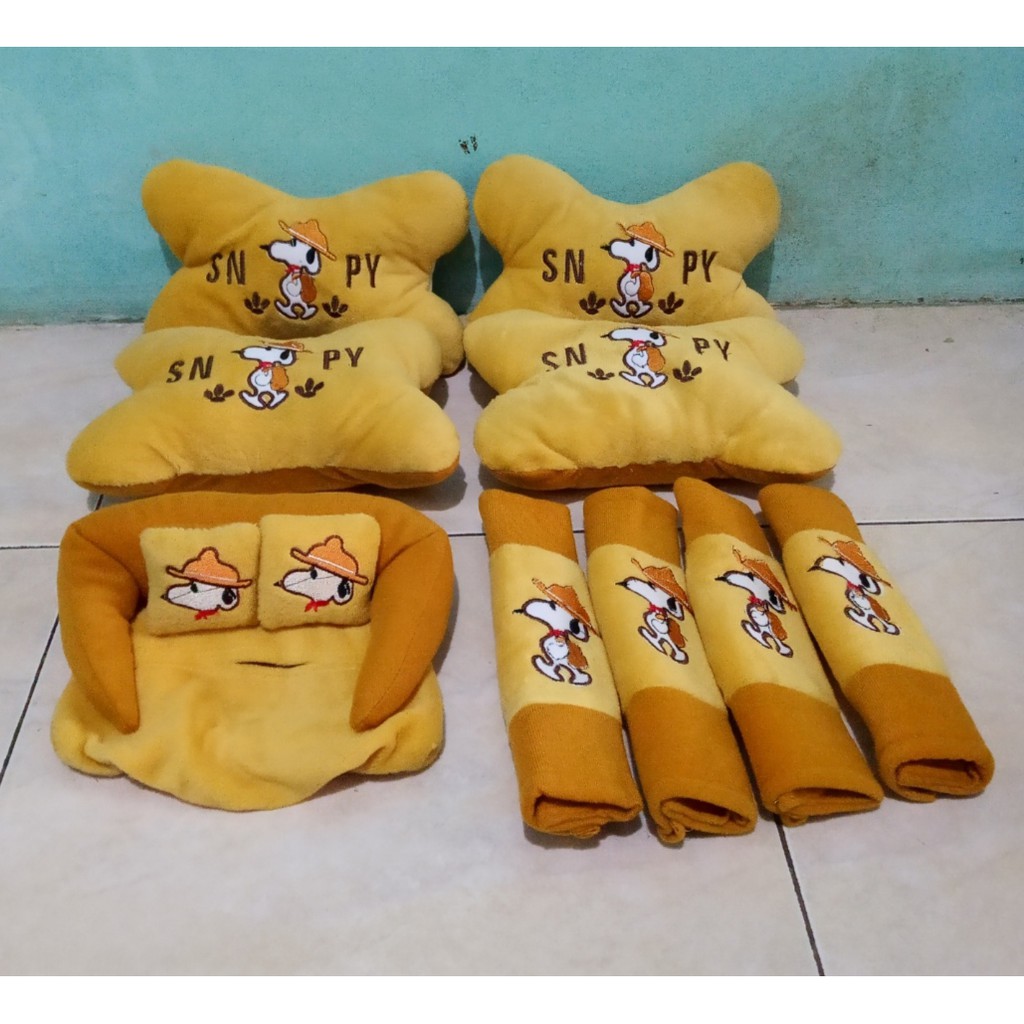 Bantal Mobil SNOOPY Cream Bantal Isi 4 Sandaran Leher Kepala Snoopy Cream