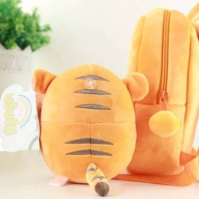 Tas ransel +  boneka pooh tiger donald stitch