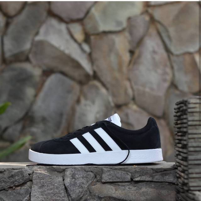 adidas da9853