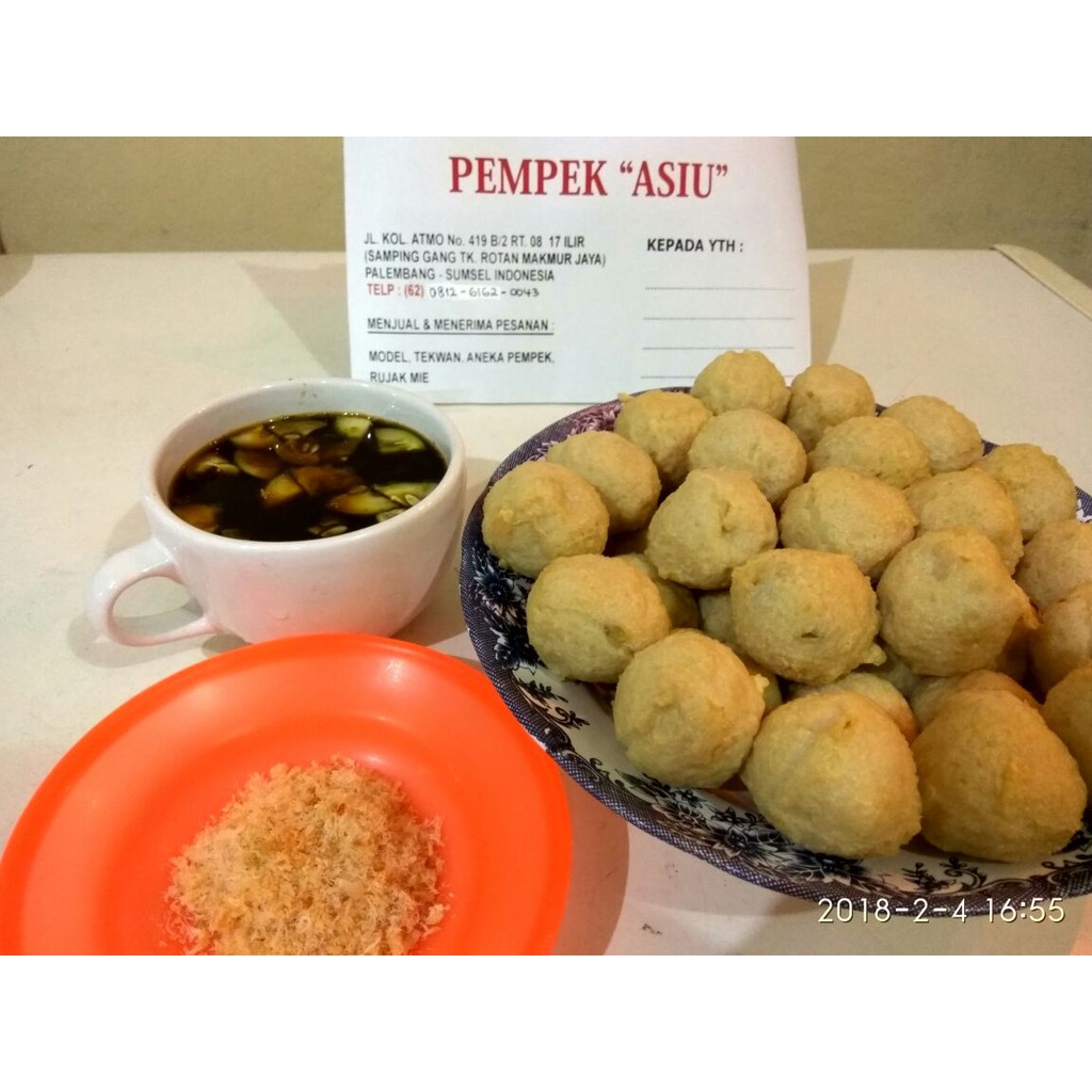

Pempek Asiu - Pempek asli ikan tenggiri