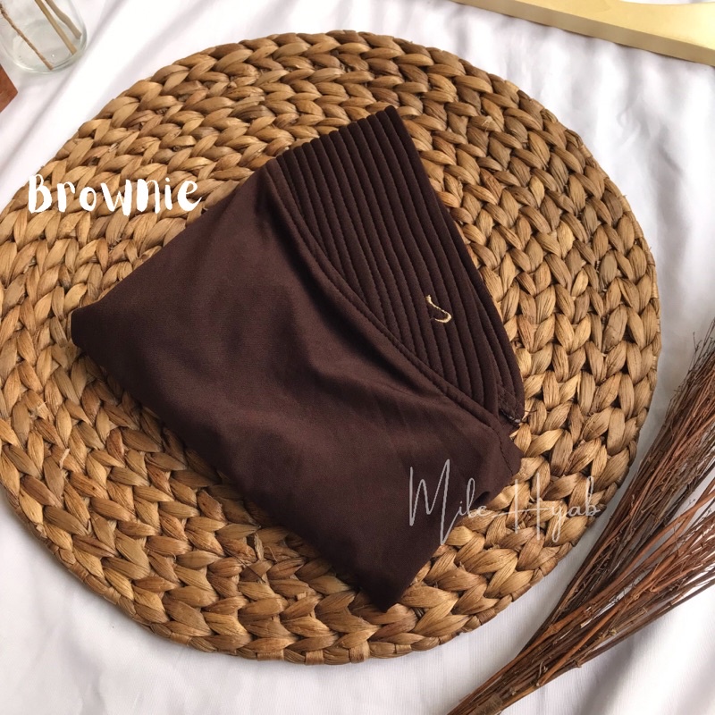 Bergo Hamidah Jilbab Jersey Menutup Dada Kerudung Olahraga Instan Premium-Brownie