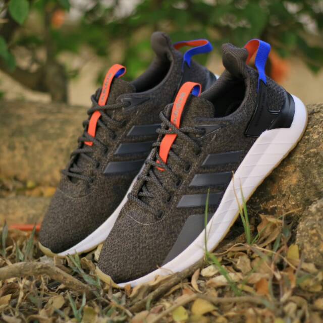 Adidas Questar Ride