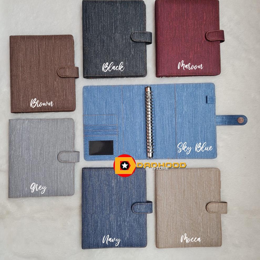 

Jaman Now.. BINDER BAHAN JEANS 7 WARNA PILIHAN. TERSEDIA UKURAN A5&B5 ZGL