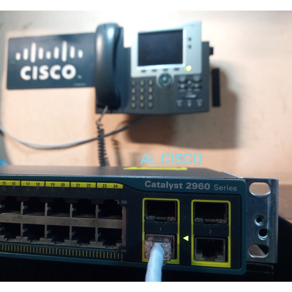 Cisco 2960 Series WS-C2960-24TC-L