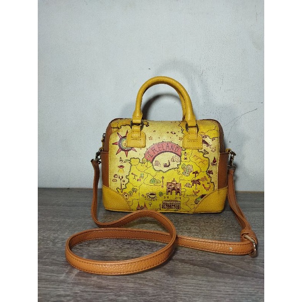 TAS SLING KULIT WANITA BRERA ART FEVER SECOND IMPORT / TAS WANITA ART FEVER BY BRERA SECOND IMPORT