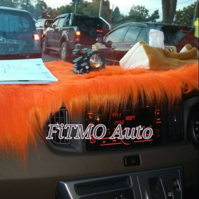 Bulu dashboard Mobil Sigra Calya