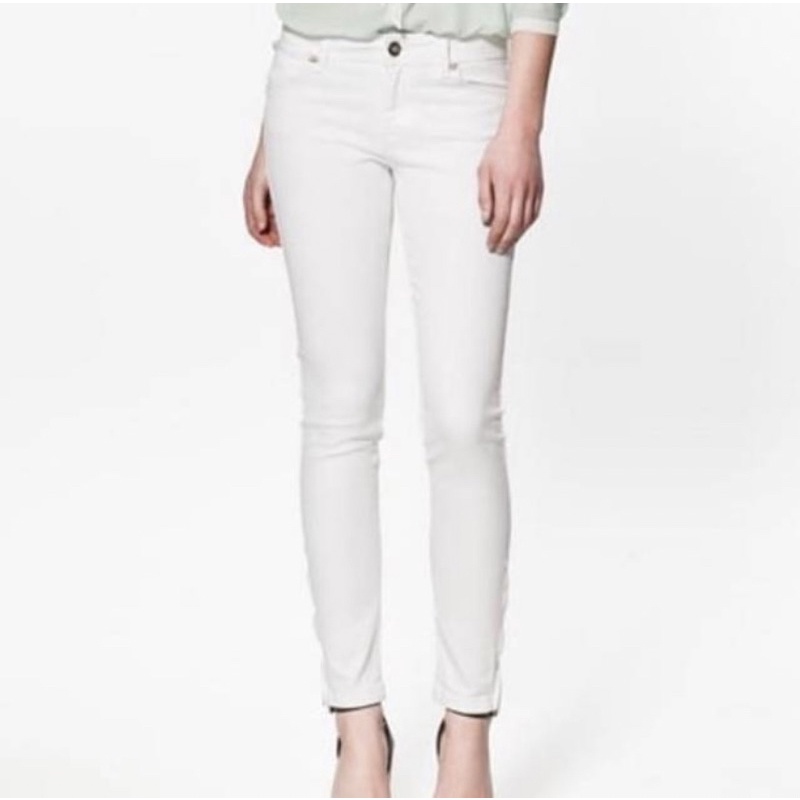 pants uniqlo preloved