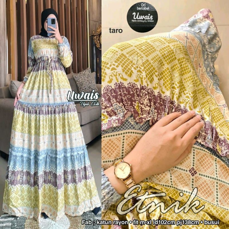 Etnic dress (Uwais)