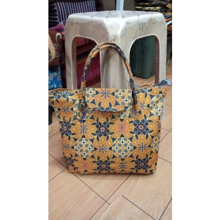 Tas Batik lipat/batik premium/tas ibu/tas belanja