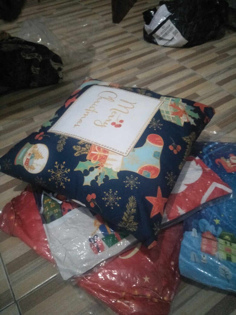 Bantal Sofa Edisi Natal / Christmas Edition / Souvenir Natal