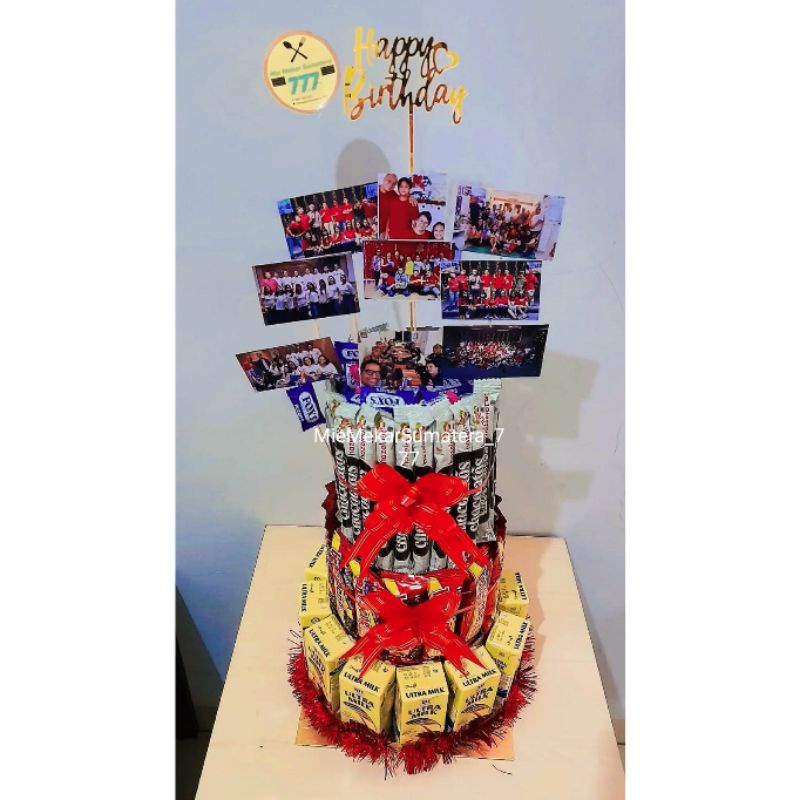 

SNACK TOWER/KUE ULANGTAHUN/SNACK CAKE/SNACK TART/SNACK ULTAH/BIRTHDAY TOWER/KADO ULTAH/KADO WISUDA/BUCKET/ULANG TAHUN/SET HADIAH/KUE TART/HAMPERS