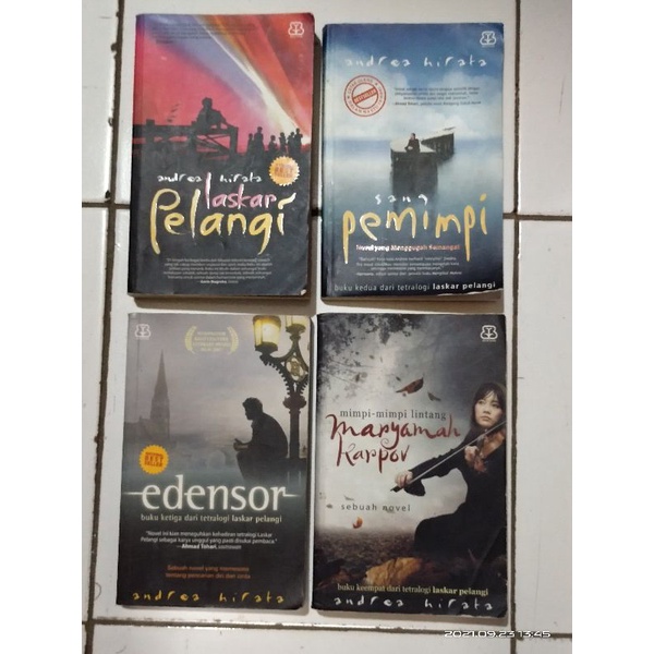 Novel set Seri Laskar Pelangi