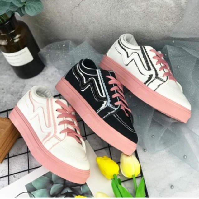 Sneakers 3065 import realpict