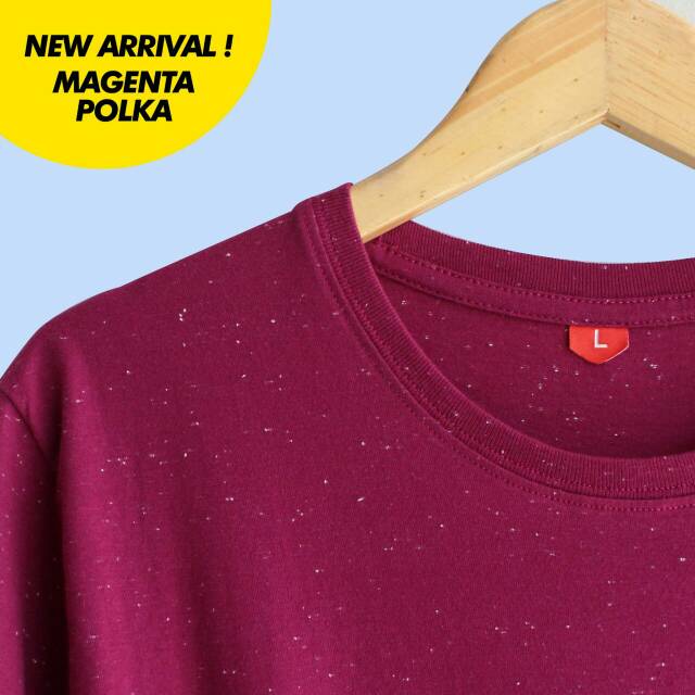 Kaos polos magenta polka
