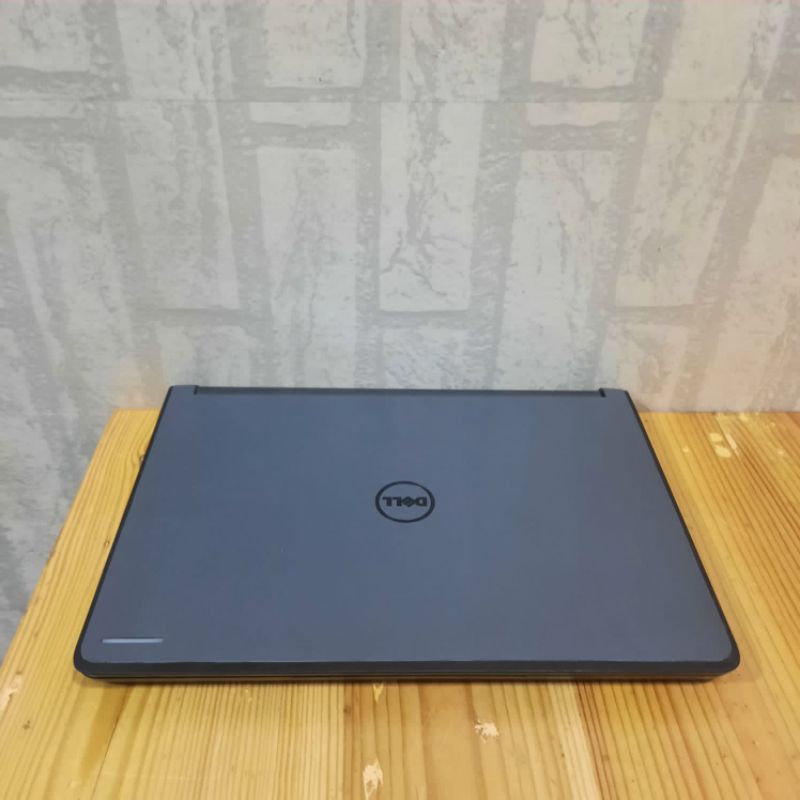 Notebook Dell 11 N2840 Ram 4GB SSD 128GB OS. Windows 10 Full aplikasi siap pakai