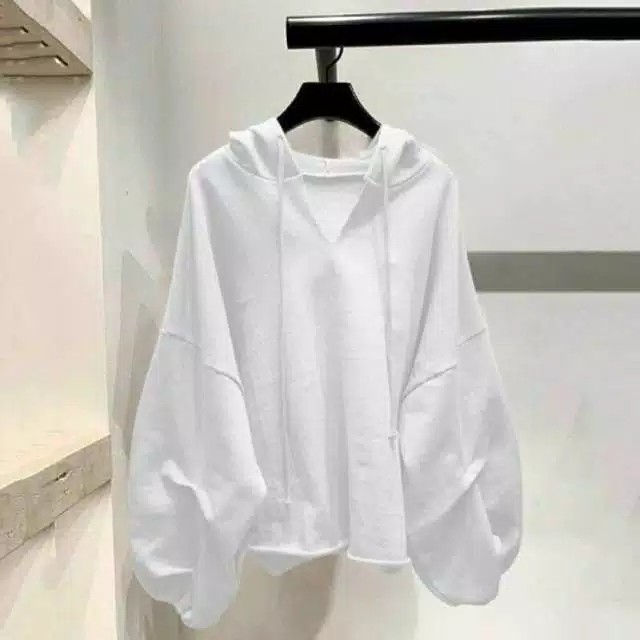 CLARA DADDARIO SWEATER V VARA ( OVERSIZE TANGAN BALON )