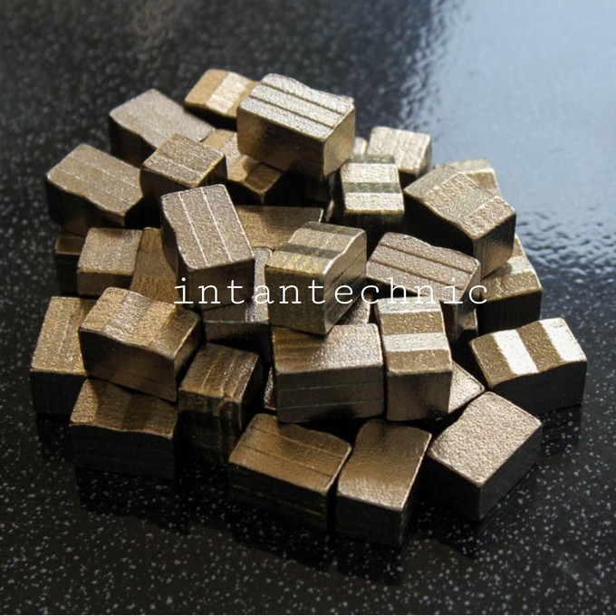24x14x15 [LEBIH BESAR] SEGMEN MATA BOR SUMUR/SEGMEN BOR SUMUR/DIAMOND SEGMENT HIGH QUALITY TEMBUS BA