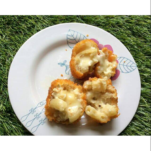 

MACARONI CHEESE BALLS