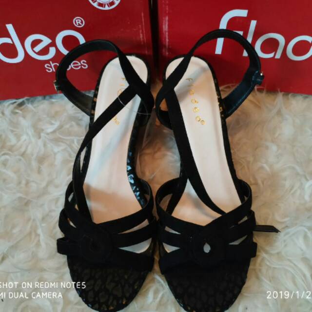 Sz 38 Sepatu wanita merk Fladeo LDT111HDBCK