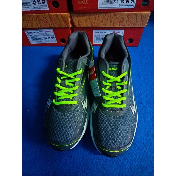 Eagle, Running Shoes