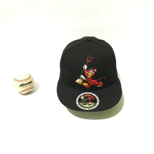 snapback DISNEY DONAL DEVIL by new era hat authentic