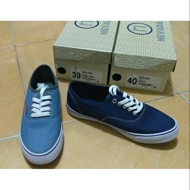 SEPATU NEVADA WANITA