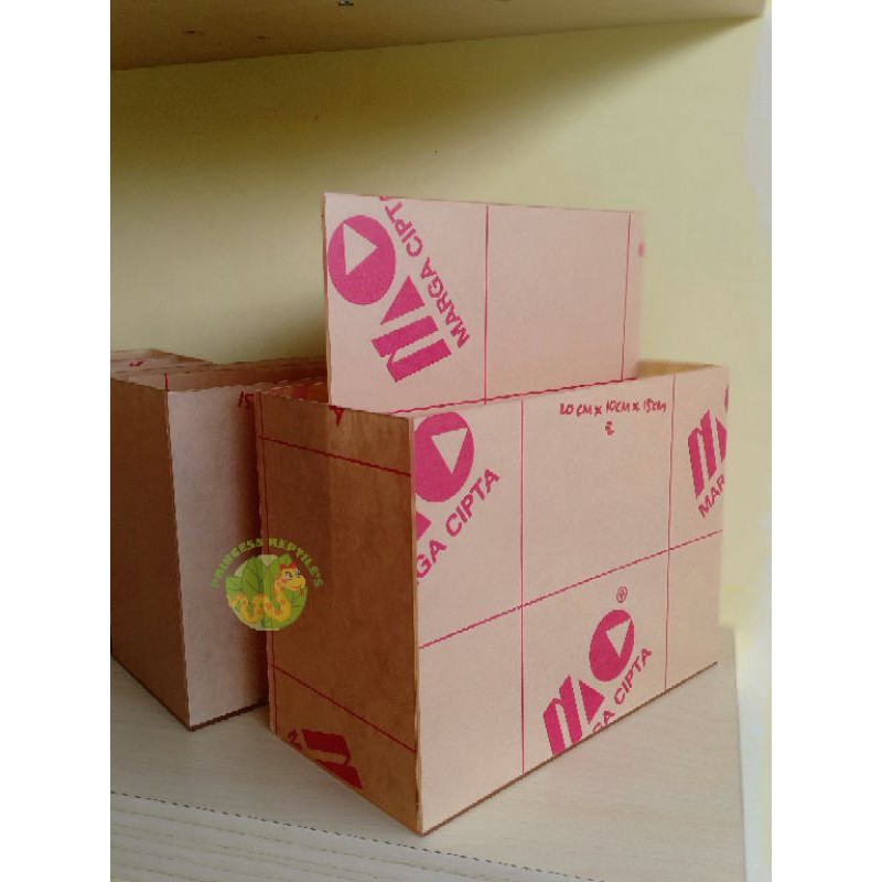 akrilik soliter selfie 20x10x15cm