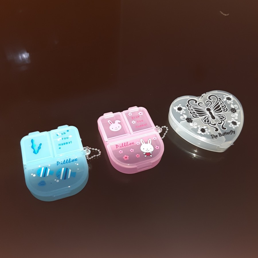 Wadah Tempat Kotak Obat Plastik Sekat isi 3 / 4