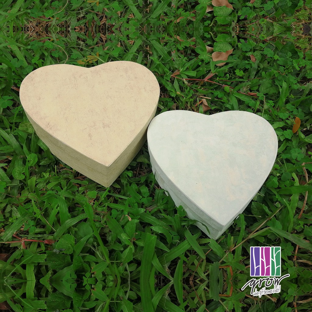 

Gift Box Hati Untuk Kado