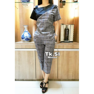 Sprei Bonita King Size 180x200cm Motif Pink Rose