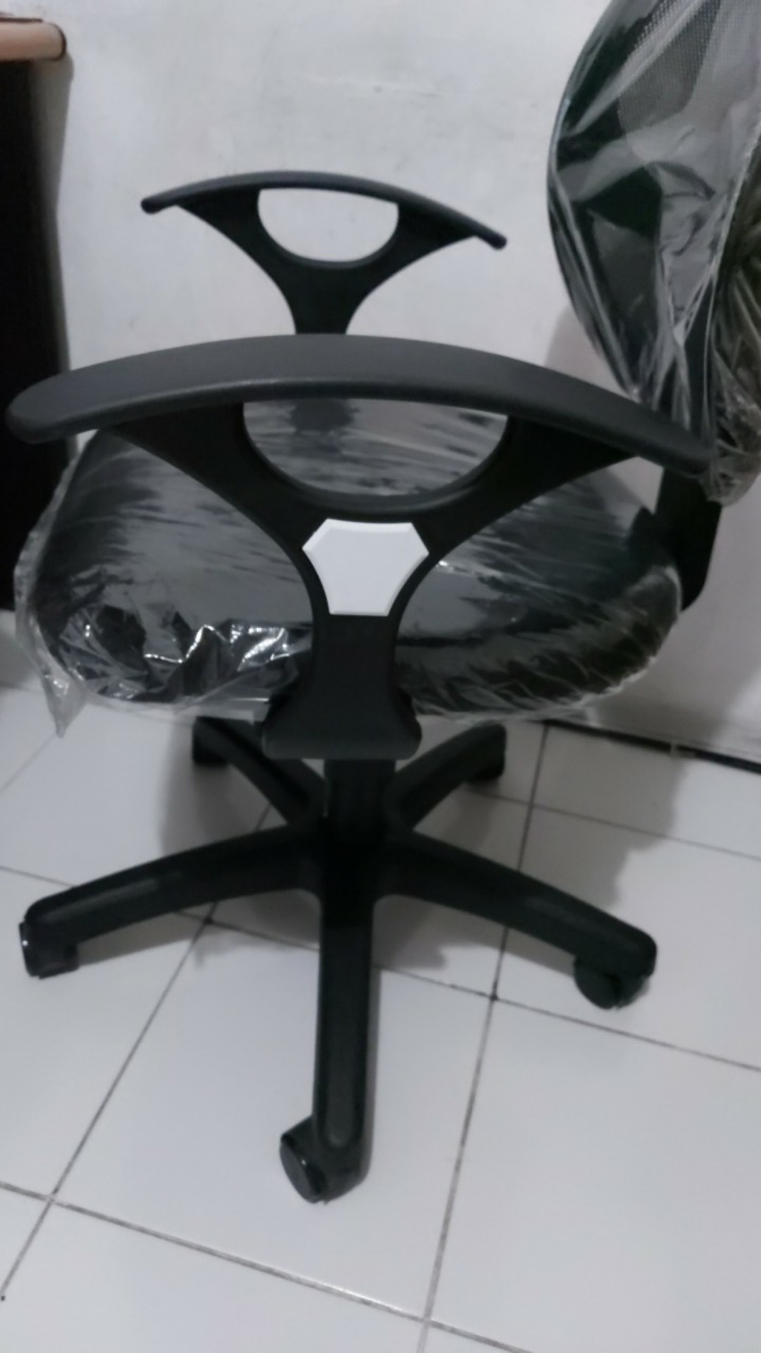 Kursi Kantor Merk indachi Series Javico I (khusus Jabodetabek)