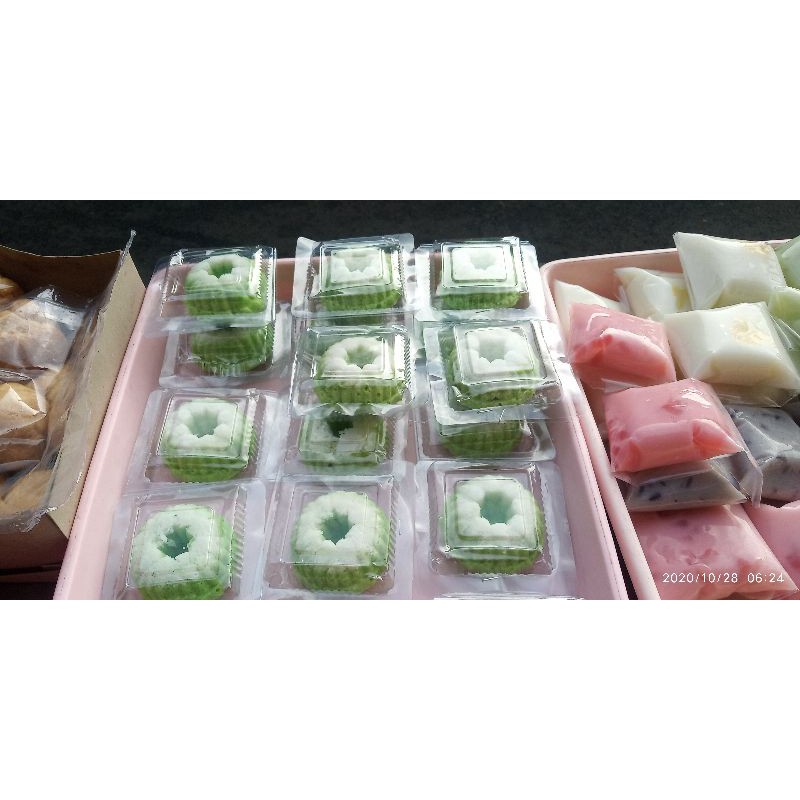 

Kue Putri Ayu (Kue Basah)