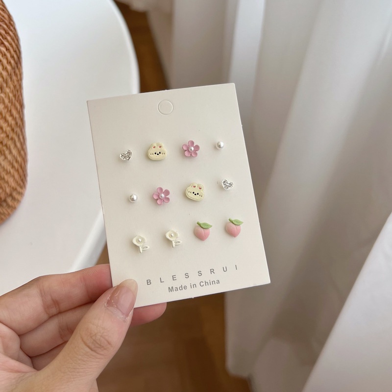 6 Pasang / Set Anting Stud Berlian Imitasi Bentuk Bunga Hati Kelinci Bahan Alloy Untuk Wanita