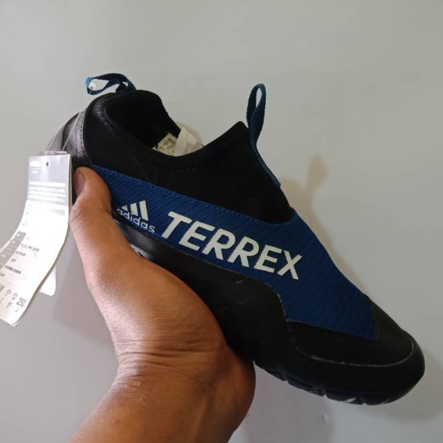 adidas jawpaw terrex