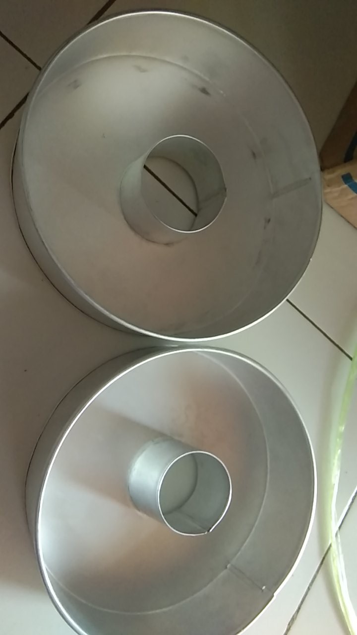 Loyang Kue Bolong Tengah Set 2 @chiracraft