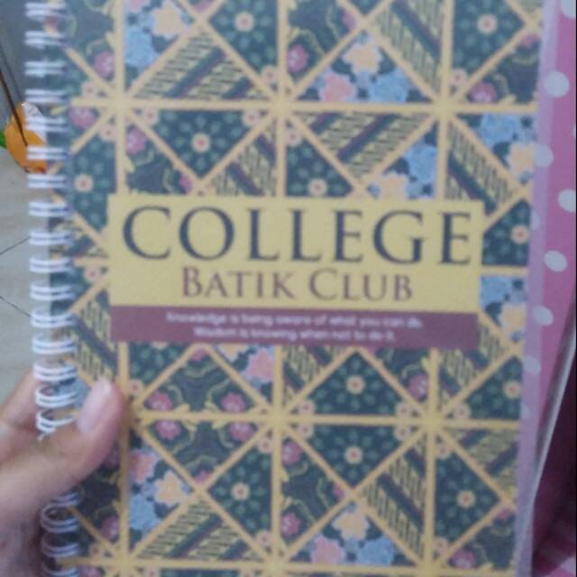 

Buku catatan batik