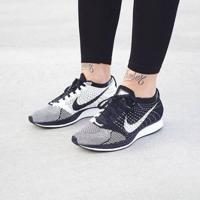 Sepatu Nike Flyknit Racer Black White 