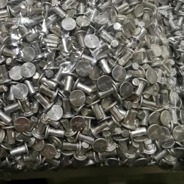 paku keling alumunium