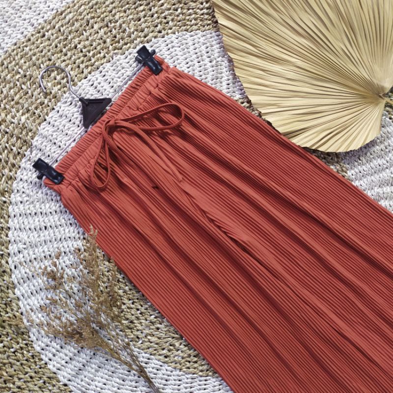 Celana Kulot Rayon Crincle Crinkle Airflow Panjang Wanita Premium Highwaist Loose Cullote Pants Homewear Jumbo Terbaru Kekinian-LIDI KULOT BATA