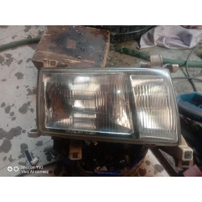 headlamp kijang kapsul 1997 ORIGINAL