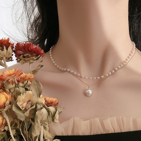 Kalung Choker Rantai Multilayer Bahan Metal Warna Emas Untuk Wanita