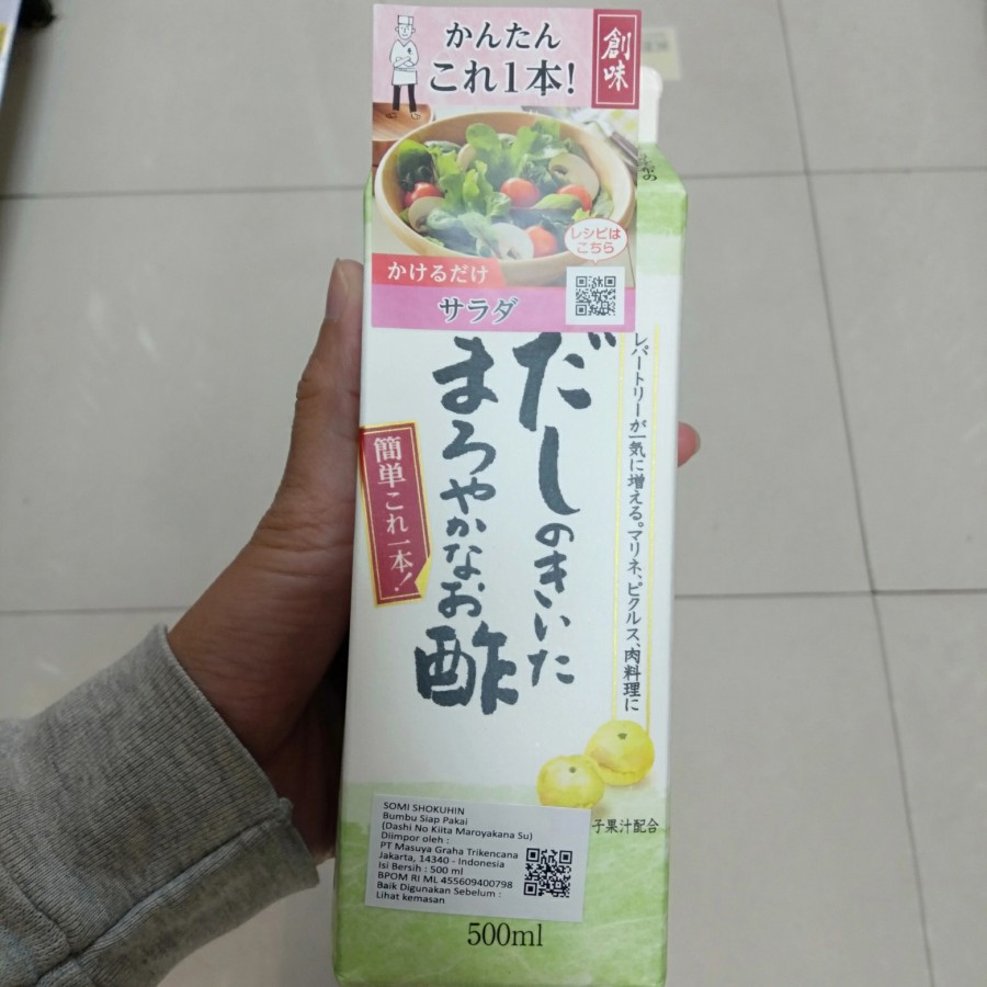 

Somi Shokuhin Dashi no kiita Maroyakana su 500 ml / Dashi cuka masak Impor Jepang