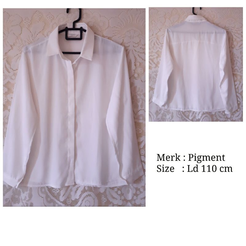 Preloved kemeja putih merk Pigment